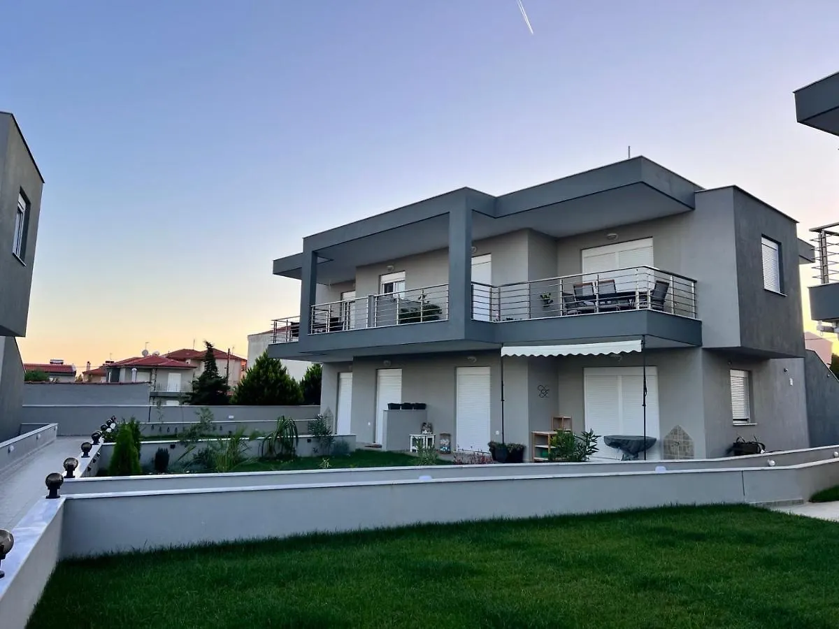 Royal Apartments - Nikiti