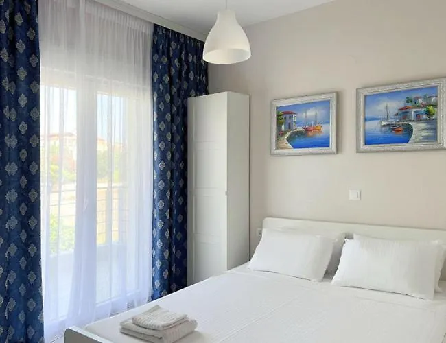 Royal Apartments - Nikiti